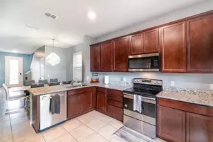 2266 Bluebird Pl, Saint Cloud, FL 34771 - Photo 10