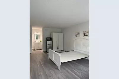 7900 S Orange Blossom Trail #2065, Orlando, FL 32809 - Photo 4