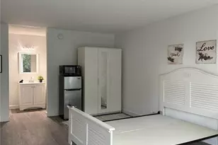 7900 S Orange Blossom Trl, Orlando, FL 32809 - Photo 4