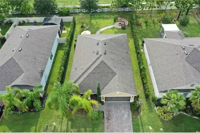 1942 Stillwood Way, Saint Cloud, FL 34771 - Photo 8
