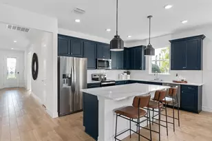 2555 Crisp Tide Wy, West Melbourne, FL 32904 - Photo 4