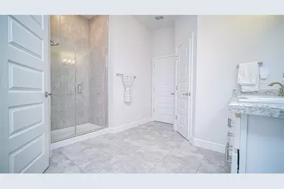 111 Krenson Bay Loop, Winter Haven, FL 33881 - Photo 10
