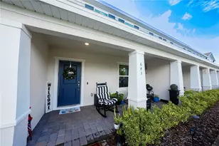 643 Belgrove St, Debary, FL 32713 - Photo 2