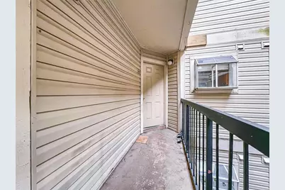 1932 Lake Atriums Cir #83, Orlando, FL 32839 - Photo 4