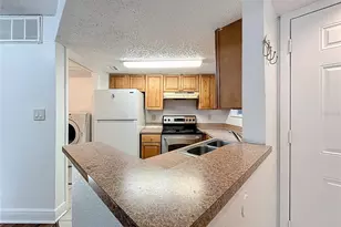 1932 Lake Atriums Cir, Orlando, FL 32839 - Photo 8