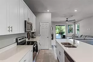 2337 Mystic Maze Ln, Clermont, FL 34715 - Photo 10