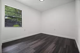 1070 Jasmine St, Eustis, FL 32726 - Photo 18