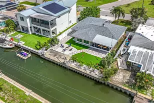 572 Baywood Dr N, Dunedin, FL 34698 - Photo 62