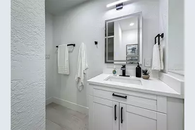 572 Baywood Drive N, Dunedin, FL 34698 - Photo 36