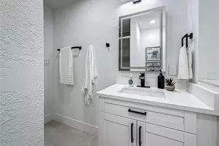 572 Baywood Dr N, Dunedin, FL 34698 - Photo 36