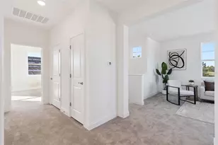 2574 Wise River Ln, Zephyrhills, FL 33541 - Photo 30