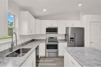 40091 Oakridge Drive, Lady Lake, FL 32159 - Photo 8