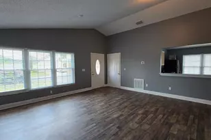 333 Rollins Dr, Davenport, FL 33837 - Photo 6