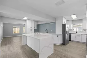 3169 Bellevue St, Sarasota, FL 34237 - Photo 4