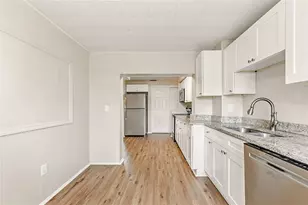 4241 Newbury Dr, New Port Richey, FL 34652 - Photo 16