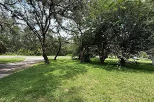 33248 Ridge Manor Blvd, Dade City, FL 33523 - Photo 20