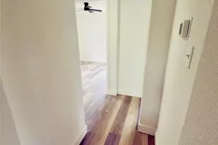 781 58th Ave NE, Saint Petersburg, FL 33703 - Photo 16