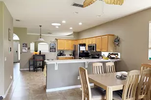 10232 Andover Point Cir, Orlando, FL 32825 - Photo 4