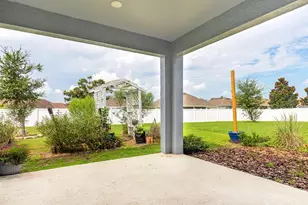 2723 Rowan St, Tavares, FL 32778 - Photo 22