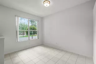 1223 Vickers Lake Dr, Ocoee, FL 34761 - Photo 10