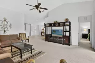 8360 Quimby Cir, Davenport, FL 33896 - Photo 6