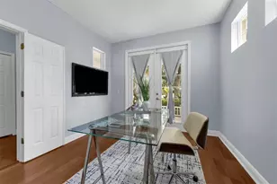 13826 Eden Isle Blvd, Windermere, FL 34786 - Photo 6