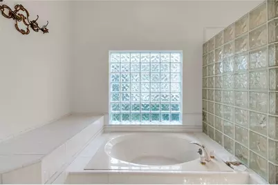 1521 Edgewater Drive, Mount Dora, FL 32757 - Photo 34