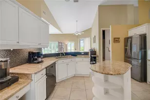 1521 Edgewater Dr, Mount Dora, FL 32757 - Photo 40