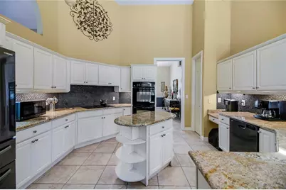 1521 Edgewater Drive, Mount Dora, FL 32757 - Photo 36