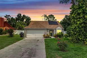 2950 Silver Ridge Dr, Orlando, FL 32818 - Photo 2