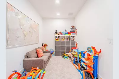 9913 Key Haven Road, Seminole, FL 33777 - Photo 32