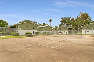 840 Center Ave, Daytona Beach, FL 32117 - Photo 18