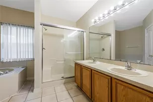 1102 Perpignan Ct, Kissimmee, FL 34759 - Photo 12