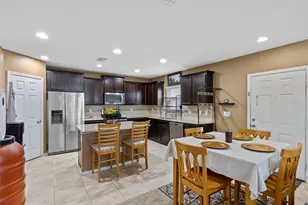 4734 Somerset Hill Ln, Riverview, FL 33578 - Photo 4