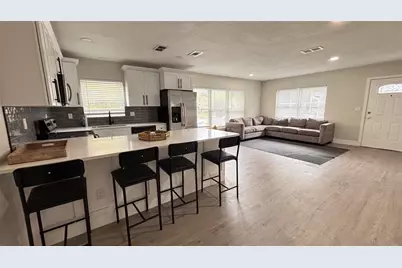 2816 Hargill Drive, Orlando, FL 32806 - Photo 2