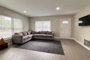 2816 Hargill Dr, Orlando, FL 32806 - Photo 4