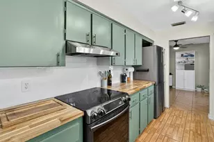 325 Charles Ave, Orange City, FL 32763 - Photo 14