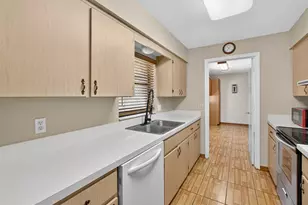 325 Charles Ave, Orange City, FL 32763 - Photo 10