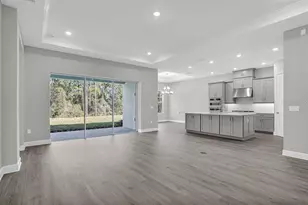 949 Tassleflower Trl, Saint Cloud, FL 34771 - Photo 10