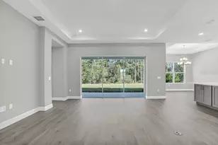 949 Tassleflower Trl, Saint Cloud, FL 34771 - Photo 8