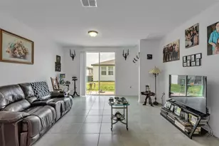 3832 Giorgio Dr, Winter Haven, FL 33884 - Photo 6