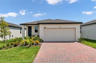 3832 Giorgio Dr, Winter Haven, FL 33884 - Photo 1