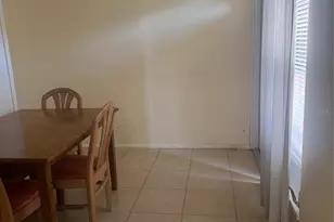 4719 Club Cir, Lakeshore, FL 33854 - Photo 12