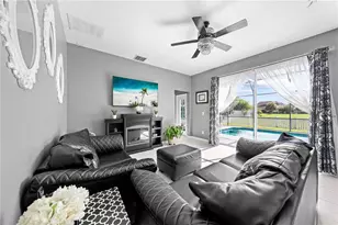 2729 Eagle Glen Cir, Kissimmee, FL 34746 - Photo 18