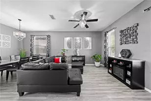 2729 Eagle Glen Cir, Kissimmee, FL 34746 - Photo 8