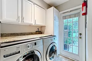 1104 Kasper Dr, Orlando, FL 32806 - Photo 30