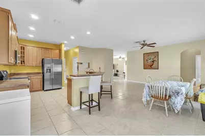 8832 Palisades Beach Avenue, Orlando, FL 32829 - Photo 10