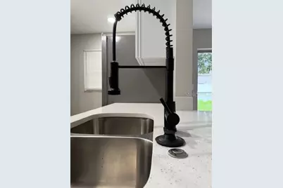 2071 Liston Court, Orlando, FL 32811 - Photo 12