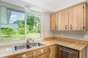 25 Fillmore Ln, Palm Coast, FL 32137 - Photo 12