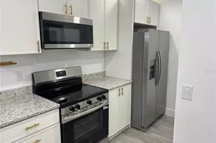 632 Paradise Island Way, Haines City, FL 33844 - Photo 4